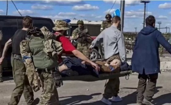 Руските медии за бойците от Азовстал