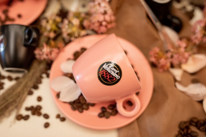 Caffè Vergnano с подкрепа за жените в кафе плантациите по света – вече и от България