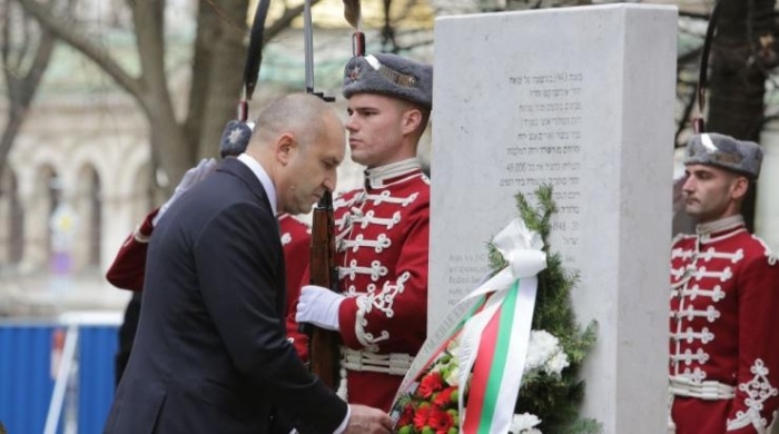 Радев: България прави всичко възможно, за да избегне въвличането й в поредната война