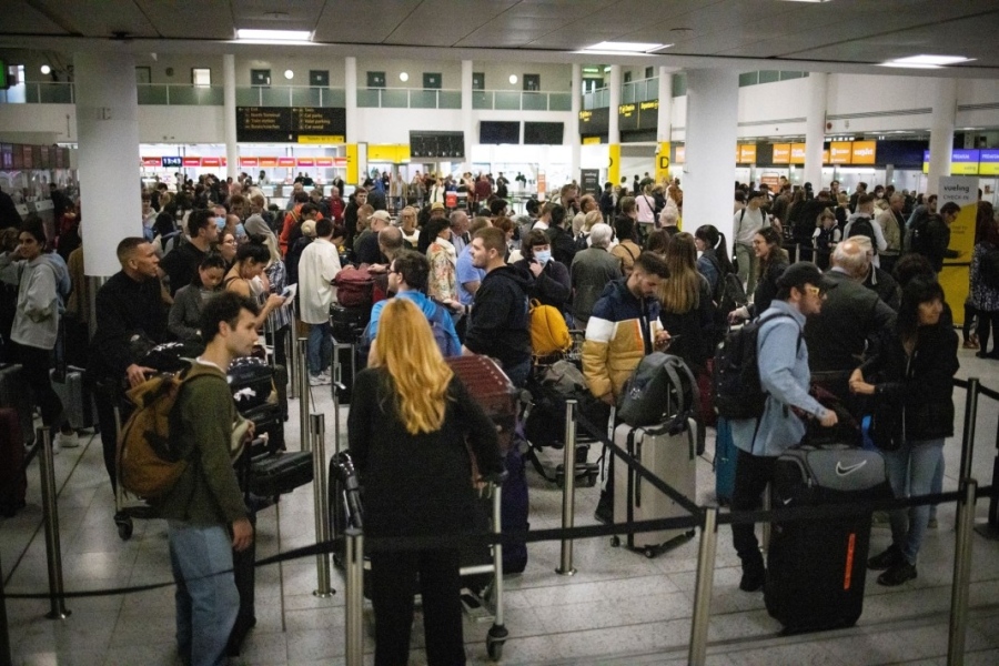 Отменени полети в Германия заради стачки на летищни служители