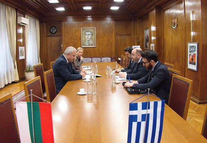 Демерджиев се срещна с новоназначения посланик на Р Гърция в София Мариос Либеропулос