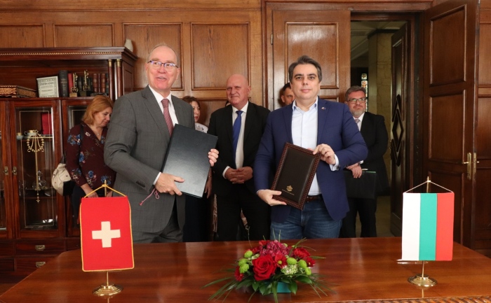Български и швейцарски учени ще работят заедно по научни проекти за 12 млн. швейцарски франка