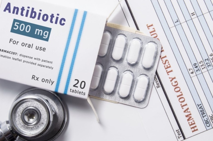 Антибиотиците и лекарствата за диабет ще са само с електронна рецепта от 1 октомври