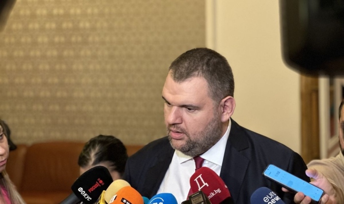 Пеевски поиска нов инспекторат към ВСС заради действията спрямо случая с Дебора