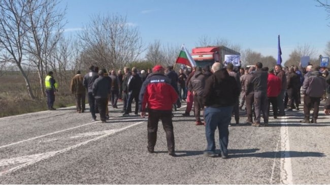 Браншовици, близки до президента оглавяват част от фермерските протести