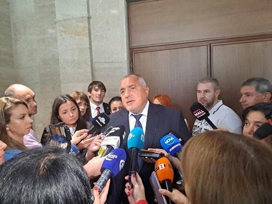 Борисов: ГЕРБ са готови да подкрепят Атанасов за шеф на някоя от службите за сигурност