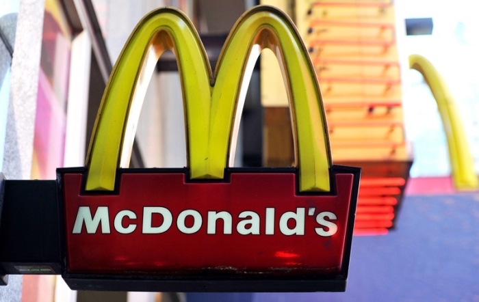 McDonald\'s  вдига таксите за нови франчайз ресторанти в САЩ за първи път от близо 30 г.