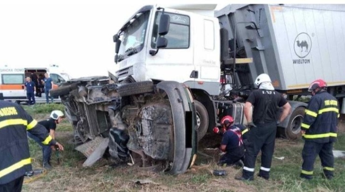Тежък пътен инцидент в Бургас, двама души са загинали 