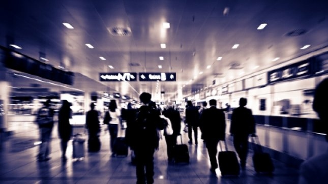 ЕП може да сложи край на таксите за ръчен багаж на авиокомпаниите