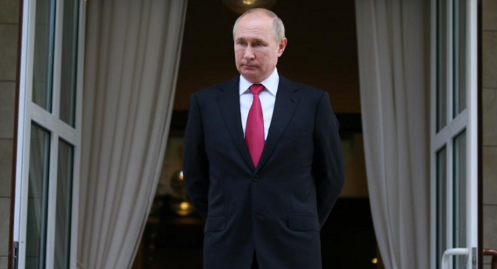 Путин флиртува с Казахстан - търси път към нови пазари в Азия