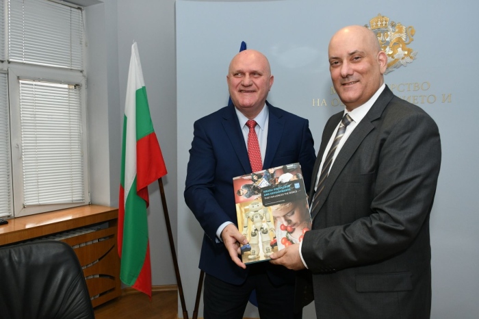 България и Израел ще разширят сътрудничеството си в науката и изследванията на Антарктида