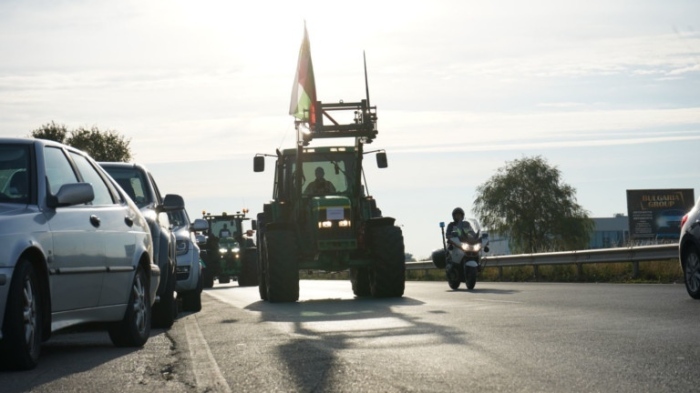 Зърнопроизводители се оплакват от опити на властта да осуети протестите им