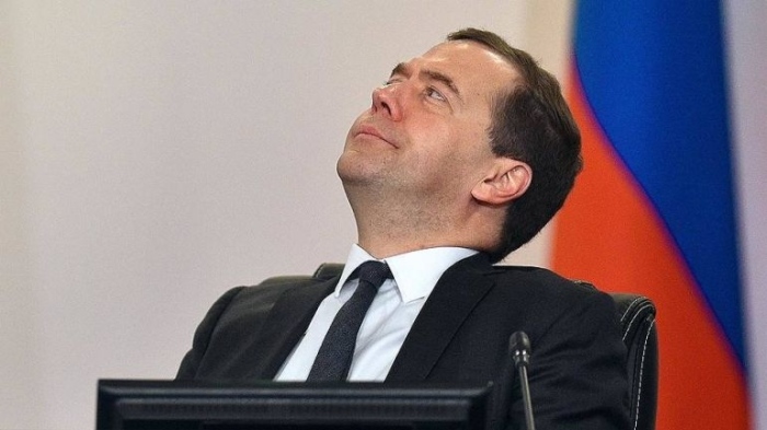 Медведев начерта новата карта на Европа, руски депутат я скъса