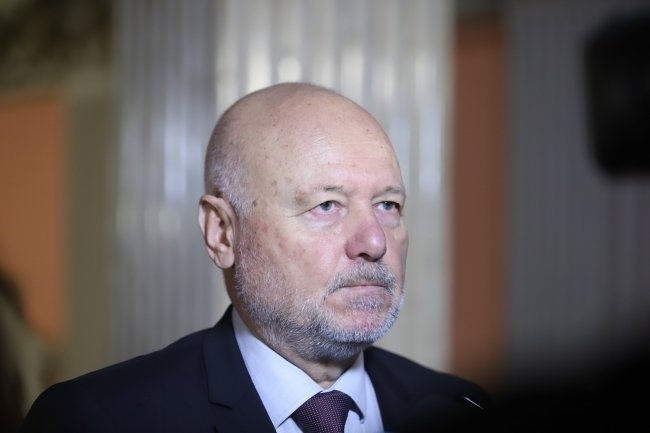 Тагарев: МО има ресурс да продължи да помага на Украйна