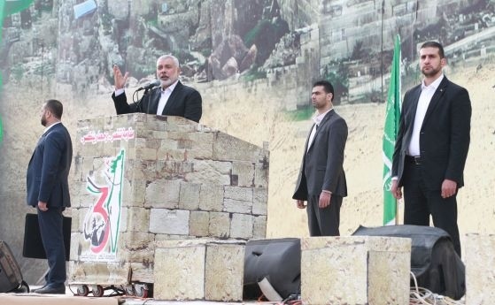 Трима синове и четирима внуци на лидерa на Хамас са убити