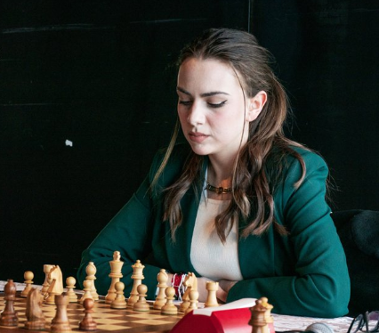 Нургюл Салимова записа престижно реми на турнира на претендентките