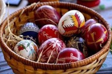 Благотворителен Великденски базар ще се проведе в градината Кристал